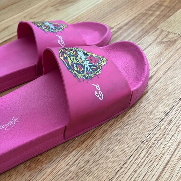 Ed Hardy Slides - Picture 2 of 4